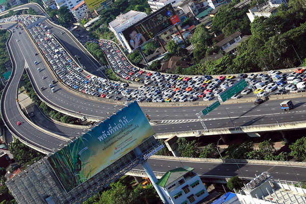 traffic jam bangkok