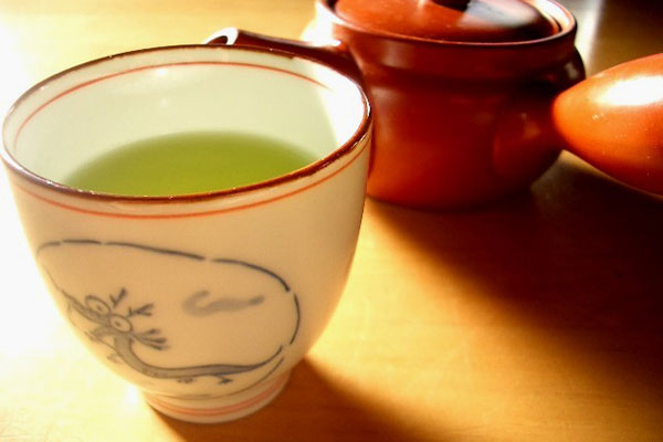 hot-green-tea-1
